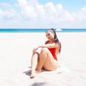 Meet your Posher, Hildalena